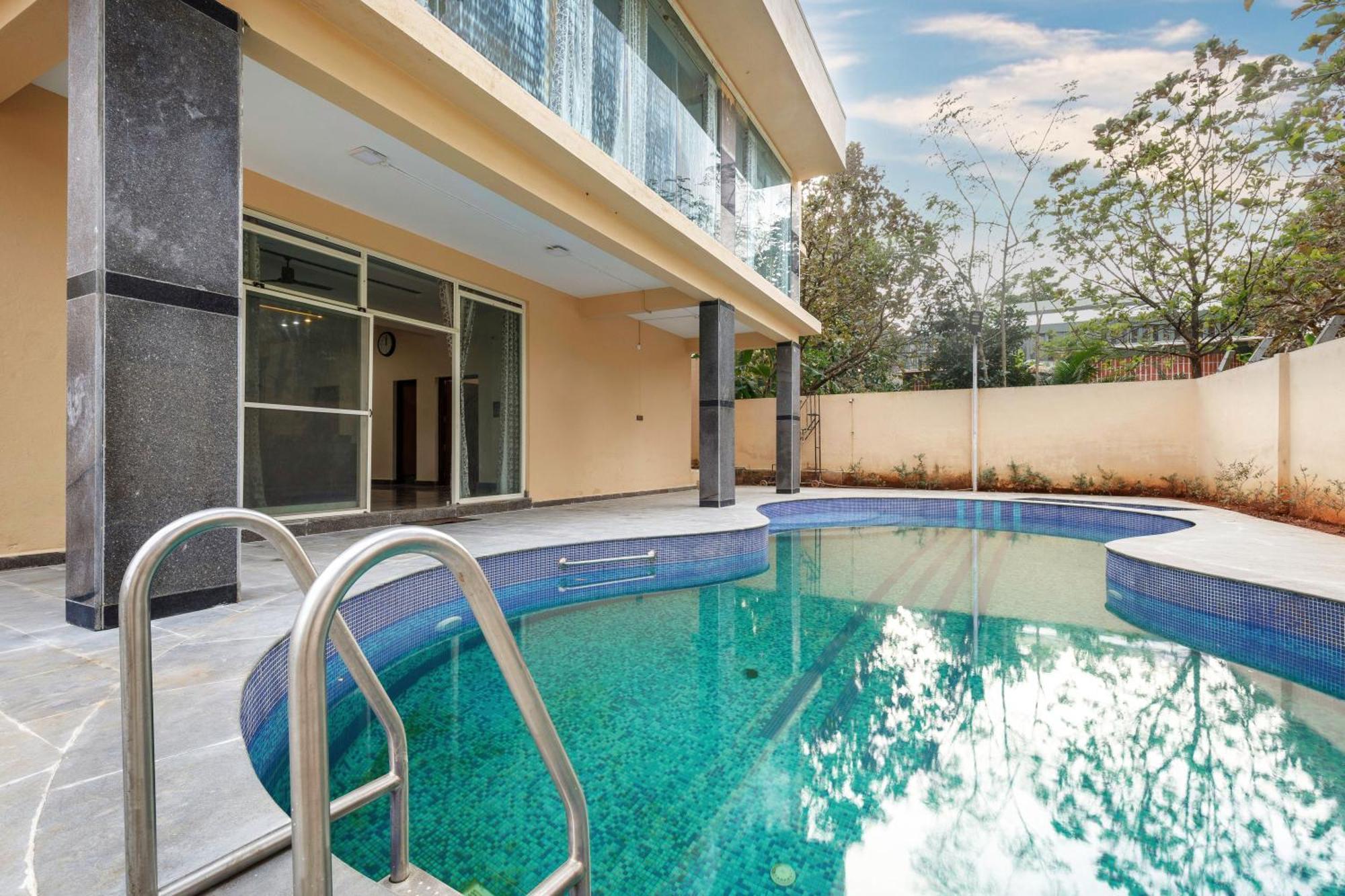 Villa Exotica By Stayjade5Bhkpoolacprojector Denkanikottai Εξωτερικό φωτογραφία